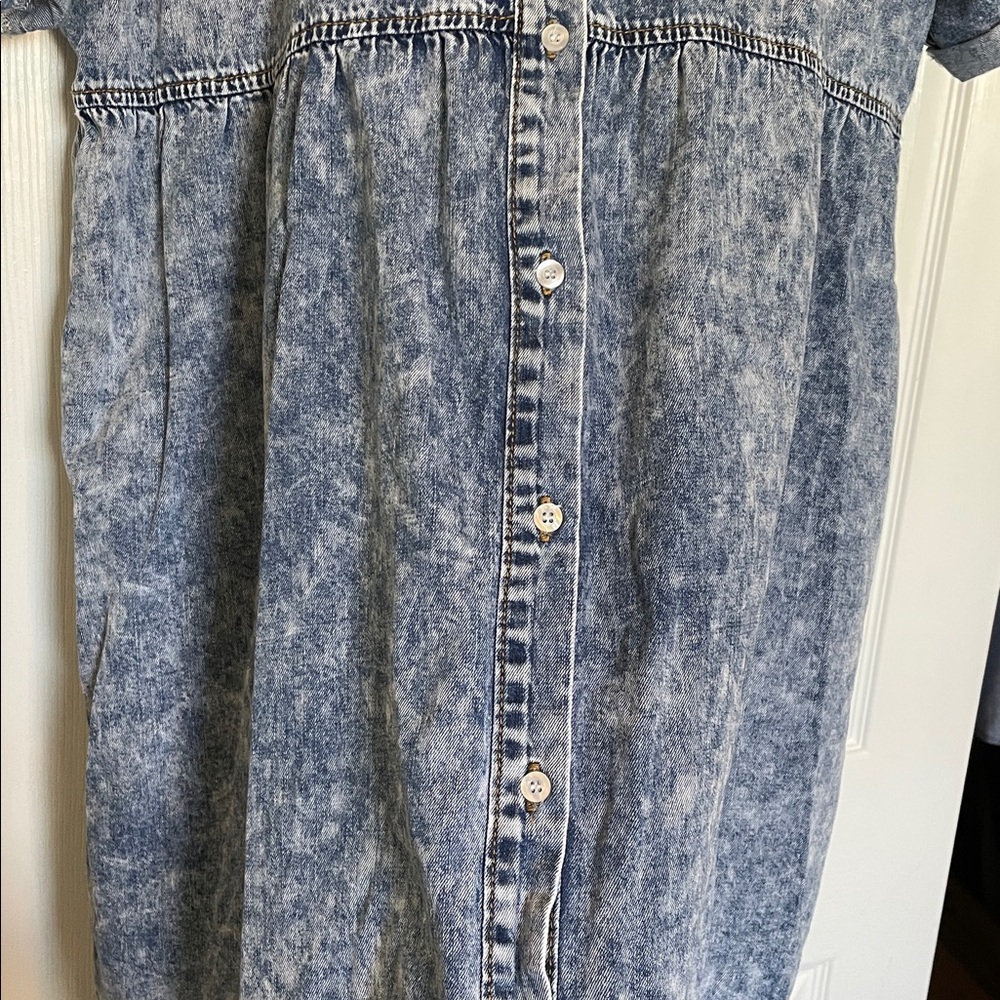 Women’s XL short-cuffed sleeve, button-down, tiered denim midi dress acid washed - Picture 6 of 10